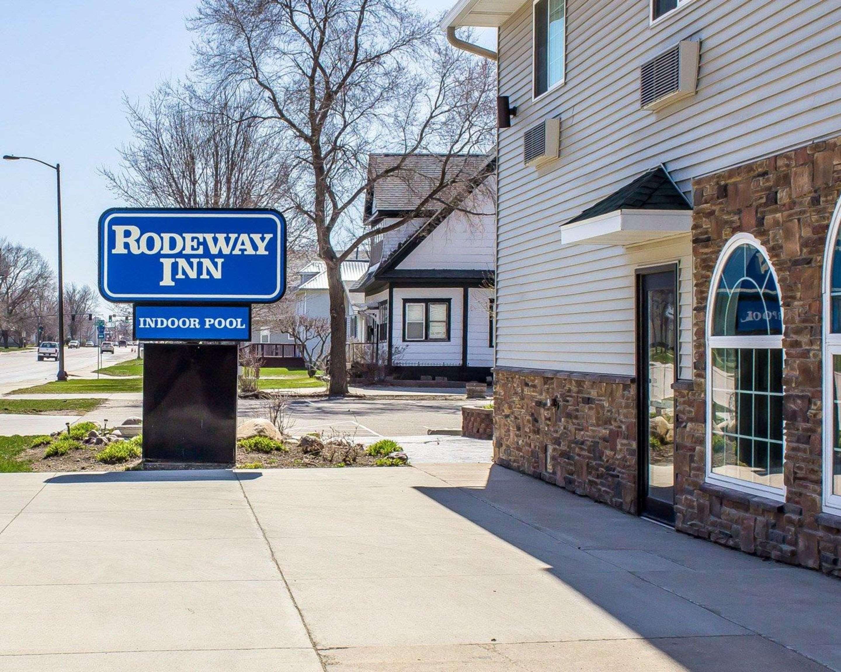 Rodeway Inn & Suites Near Okoboji Lake Milford Εξωτερικό φωτογραφία