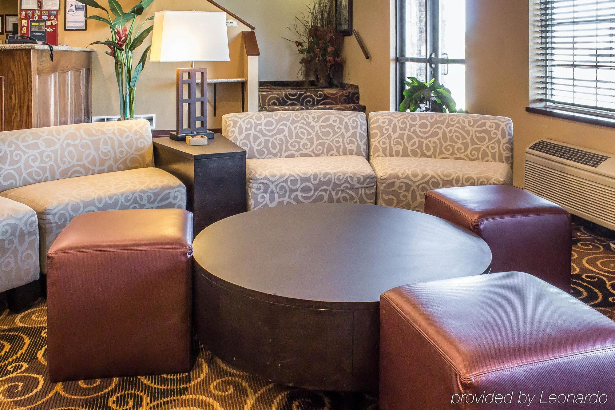 Rodeway Inn & Suites Near Okoboji Lake Milford Εξωτερικό φωτογραφία